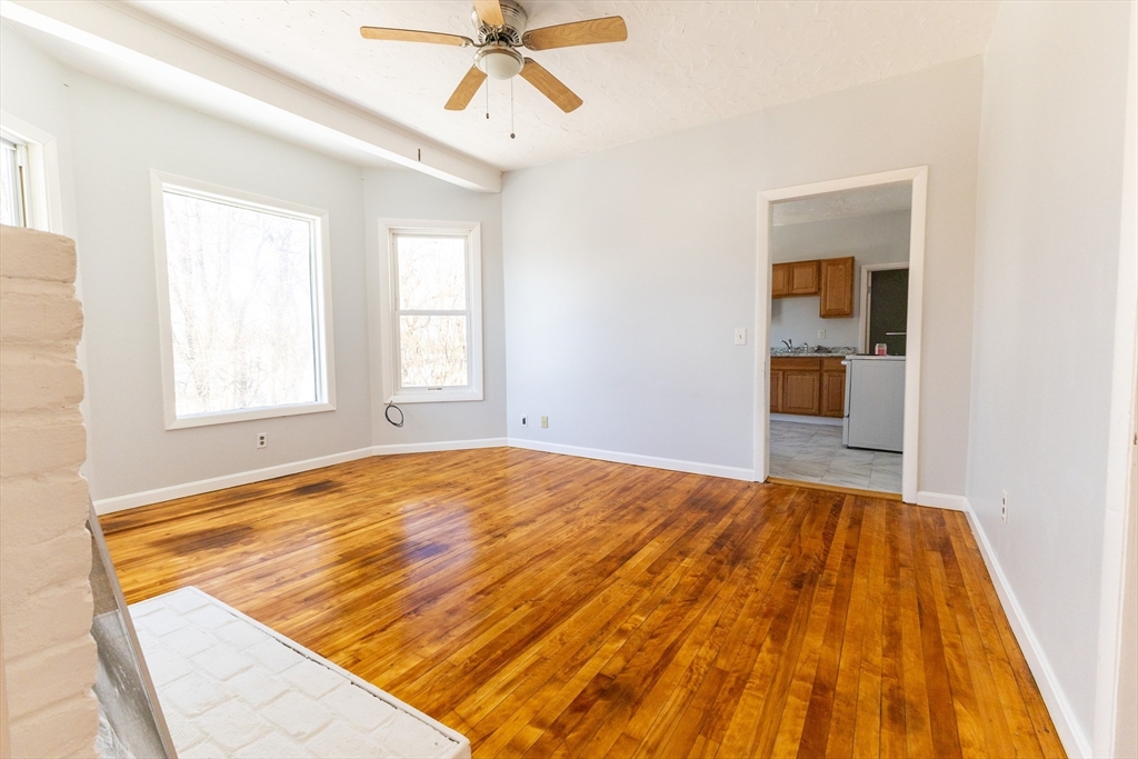 3 Perkins Street Worcester, MA 01605 - Photo 25 of 29