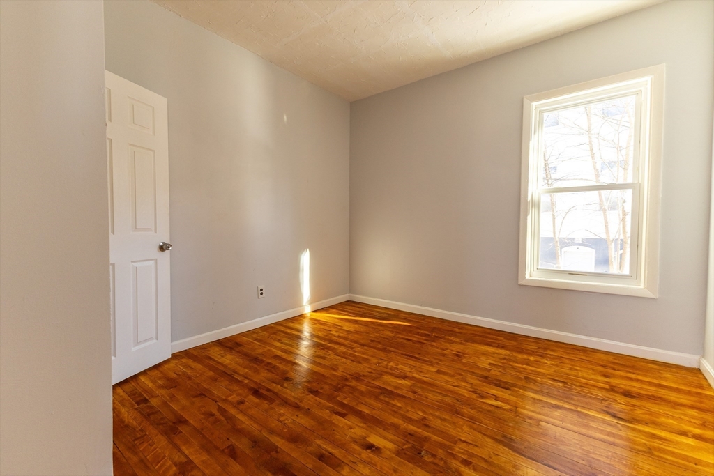 3 Perkins Street Worcester, MA 01605 - Photo 28 of 29