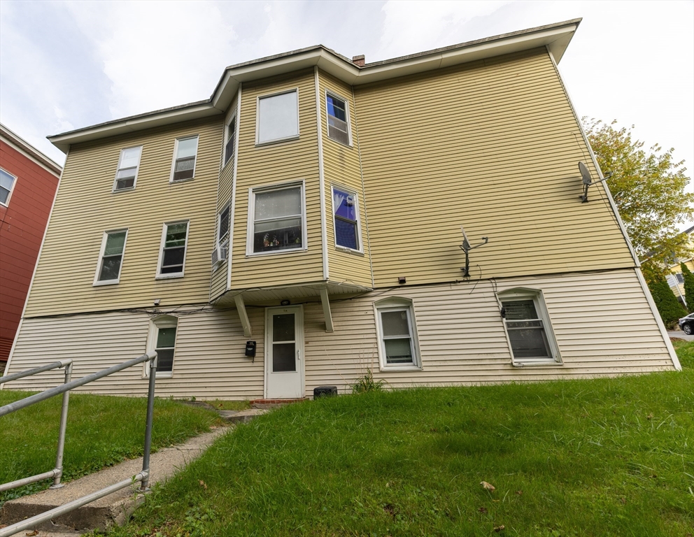 3 Perkins Street Worcester, MA 01605 - Photo 3 of 29