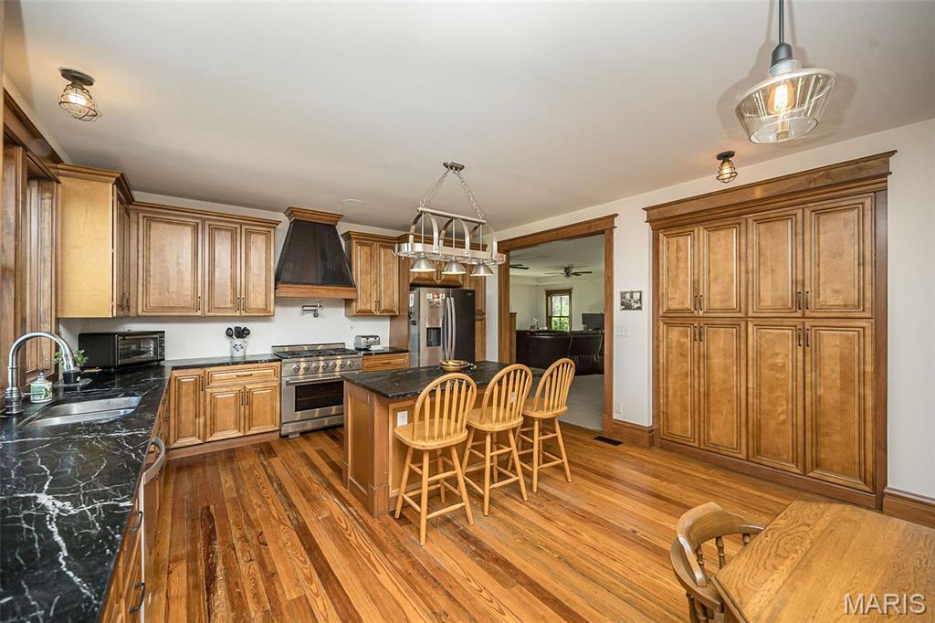 4241 Alt Road Pacific, MO 63069 - Photo 14 of 34