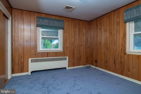 $379,999 | 4636 Bailey Drive, Wilmington, DE 19808