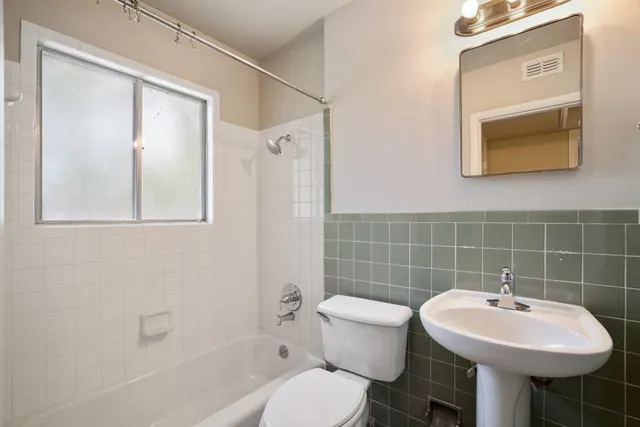 $1,400 | 1311 Exposition Boulevard, Unit 8, Austin, TX 78703