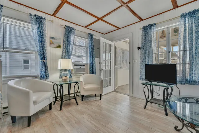 $586,500 | 17 Johnson Avenue, Hampton, NH 03842