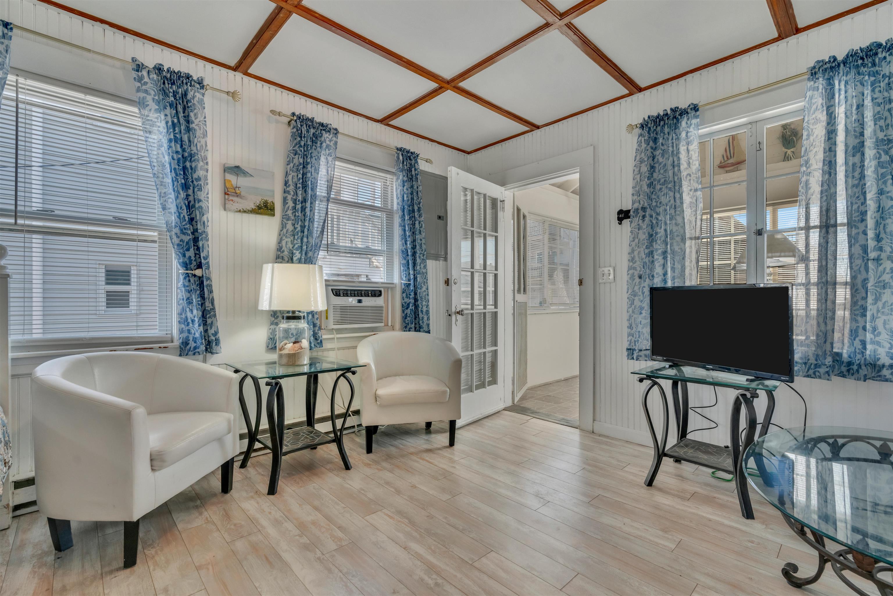 17 Johnson Avenue Hampton, NH 03842 - Photo 1 of 54