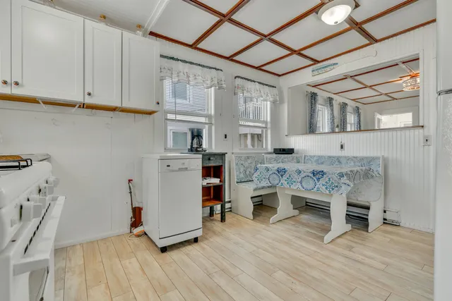 $586,500 | 17 Johnson Avenue, Hampton, NH 03842