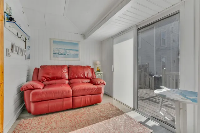 $586,500 | 17 Johnson Avenue, Hampton, NH 03842