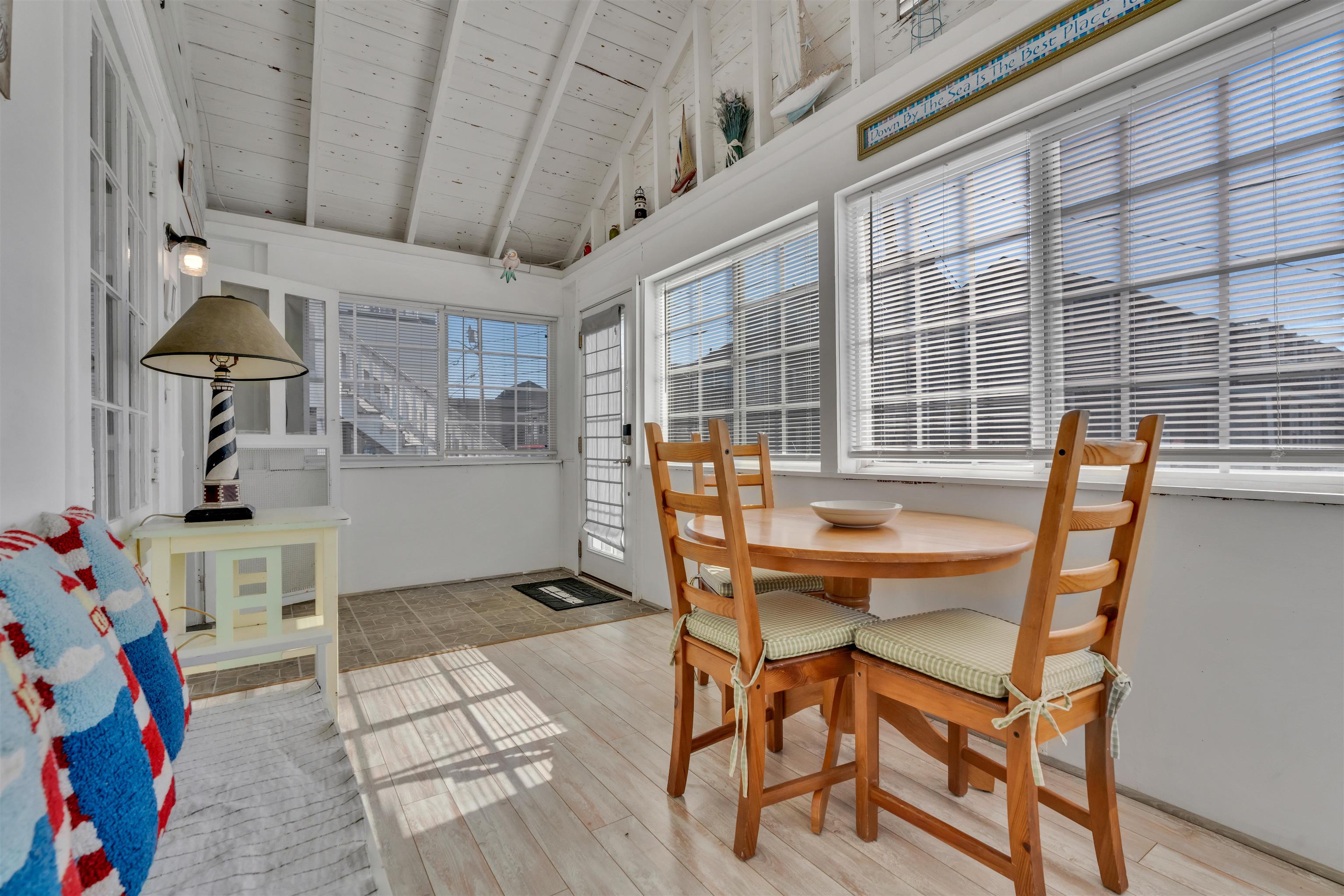 17 Johnson Avenue Hampton, NH 03842 - Photo 9 of 54