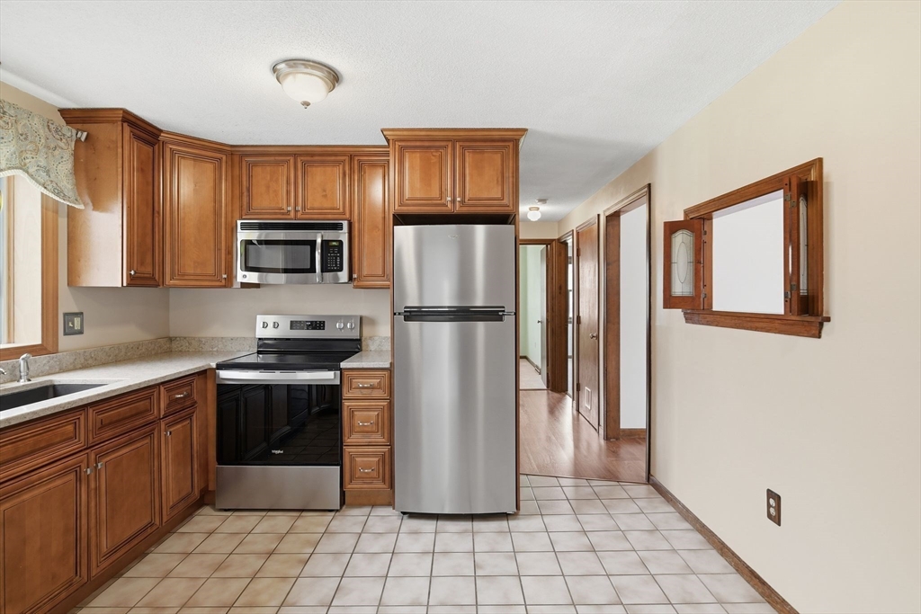 10 Revere Road Southwick, MA 01077 - Photo 13 of 42 Gallery Image 13