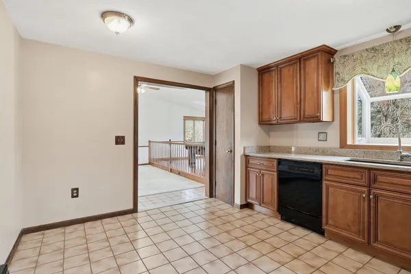 $440,000 | 10 Revere Road, Southwick, MA 01077