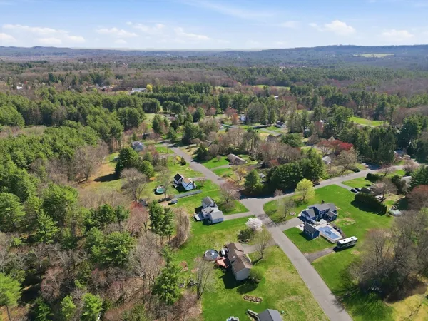 $440,000 | 10 Revere Road, Southwick, MA 01077