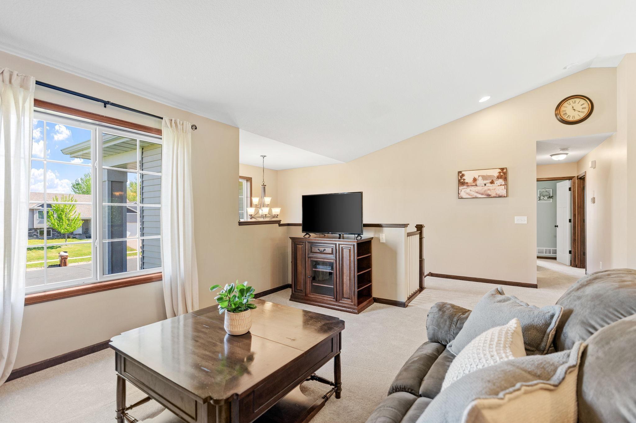 805 Cologne Lane Waverly, MN 55390 - Photo 12 of 58