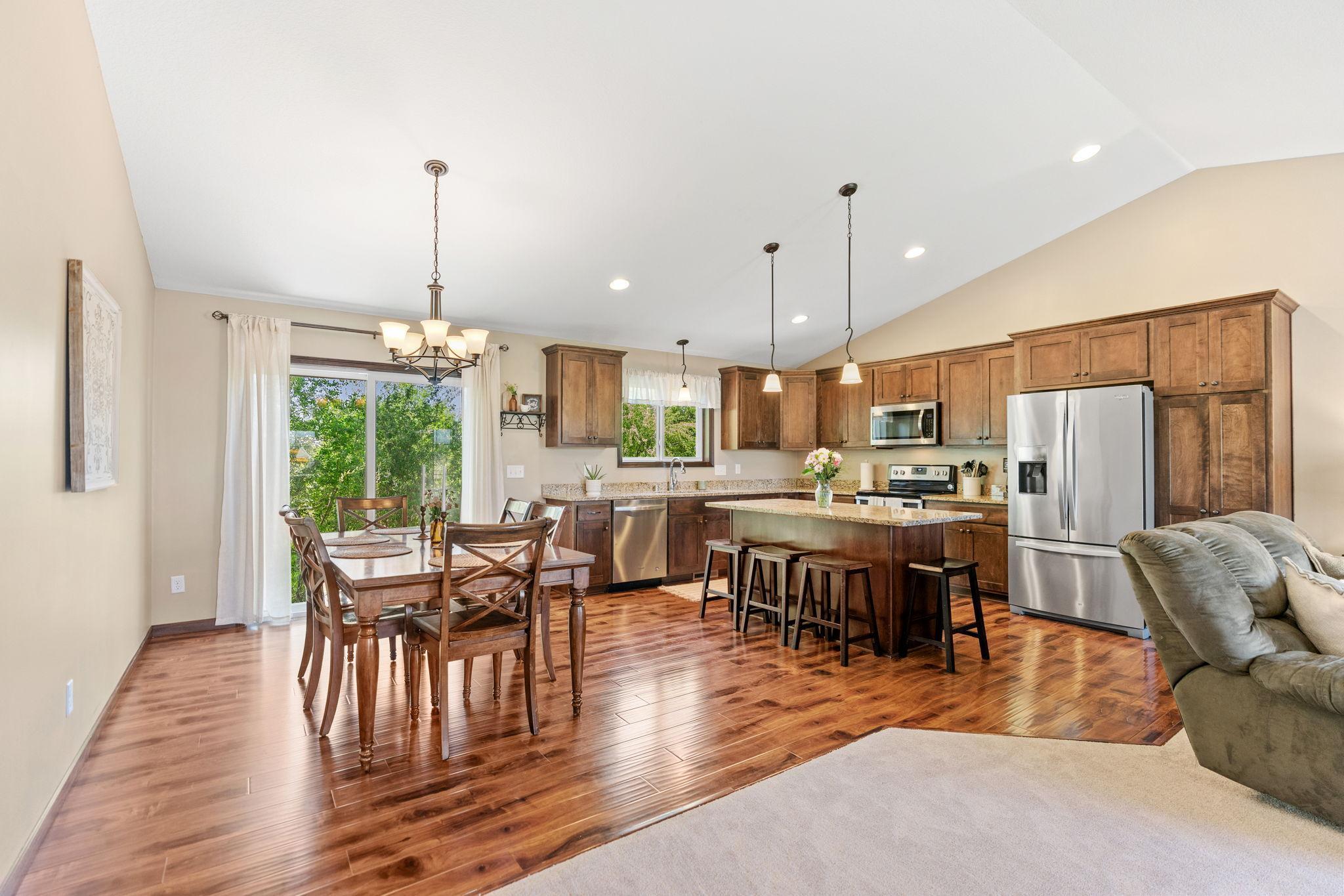 805 Cologne Lane Waverly, MN 55390 - Photo 2 of 58