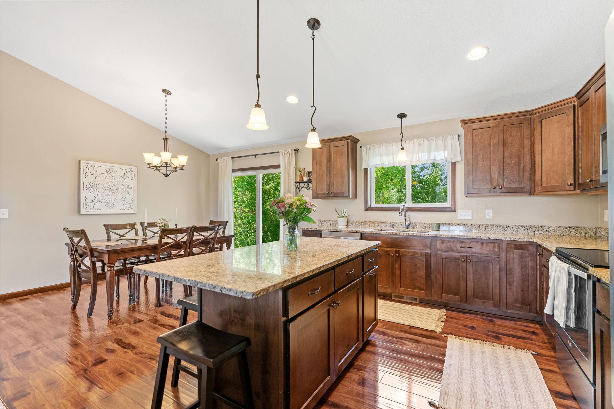 805 Cologne Lane Waverly, MN 55390 - Photo 6 of 58