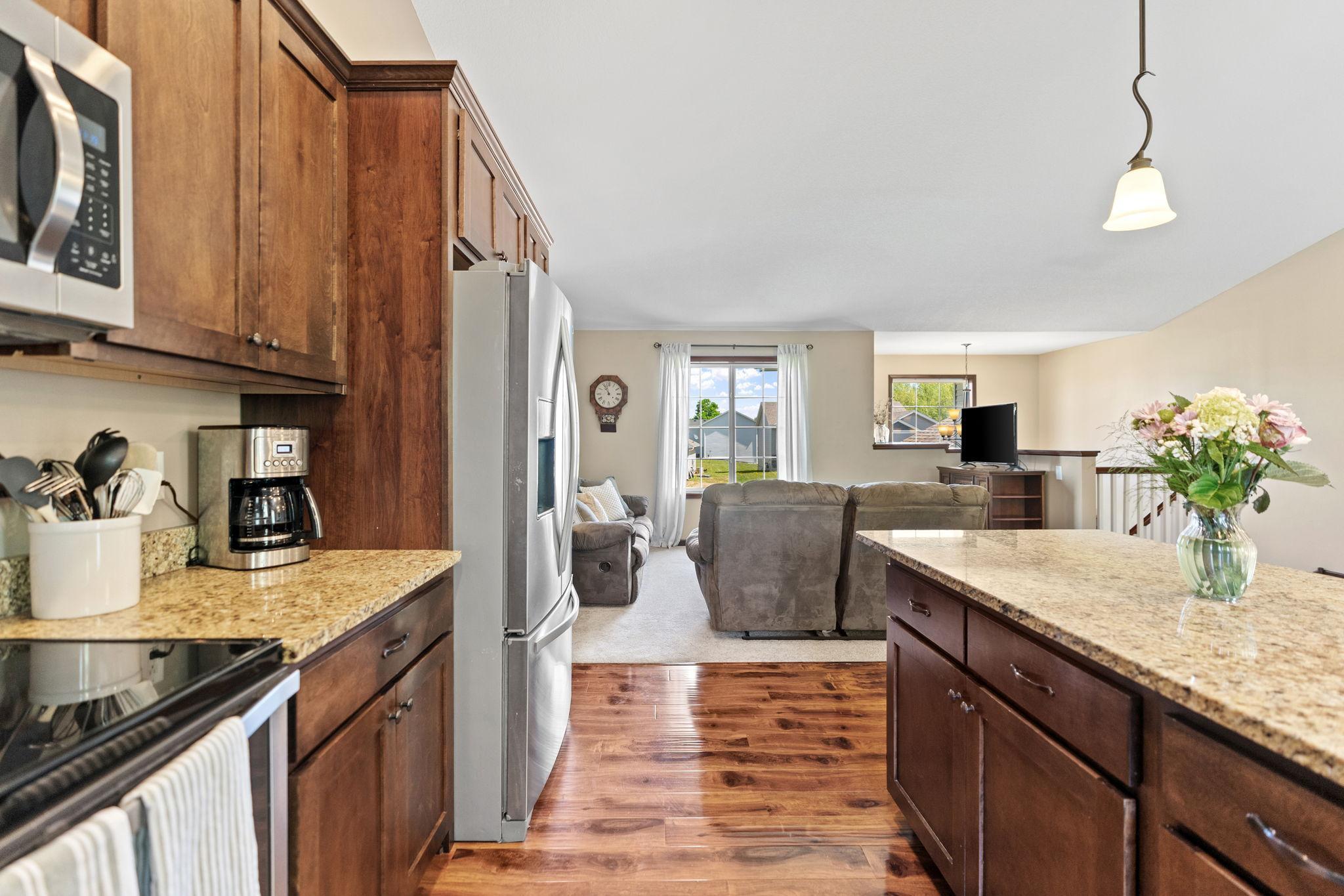 805 Cologne Lane Waverly, MN 55390 - Photo 9 of 58