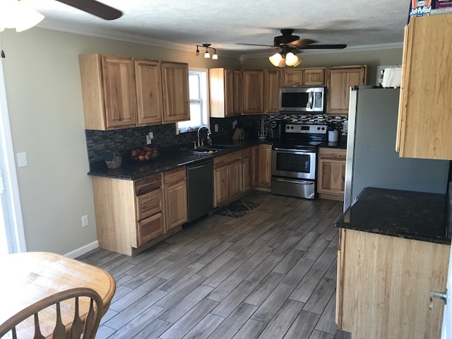 1155 South Luce Road Ithaca, MI 48847 - Photo 6 of 19 1837091-5.JPG