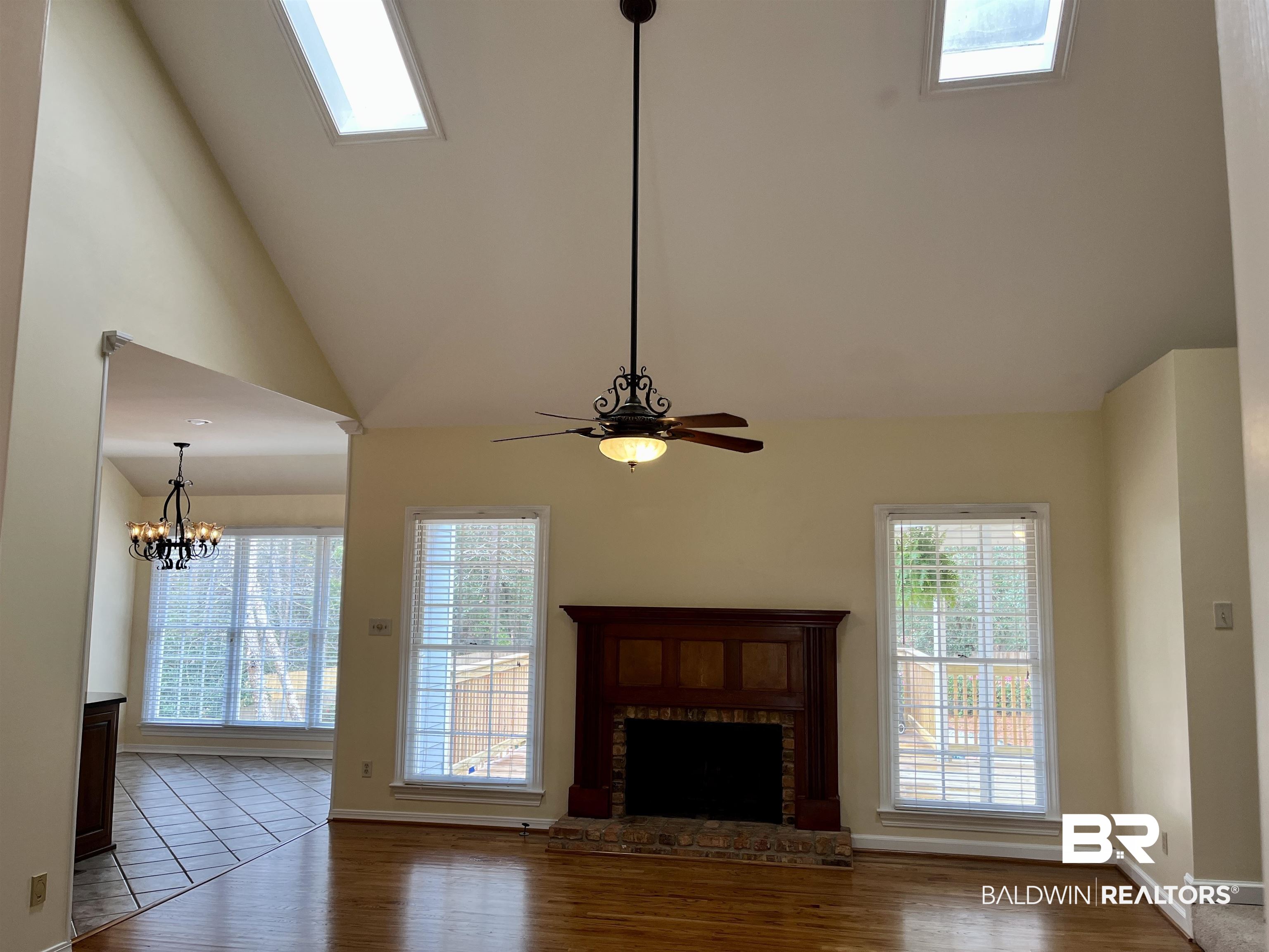 6716 Ridgeland Road South Mobile, AL 36695 - Photo 2 of 35