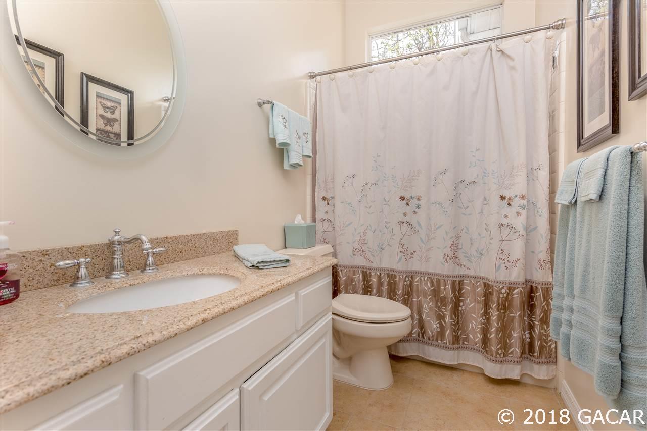 10107 Southwest 75th Way Gainesville, FL 32608 - Photo 17 of 23 Guest Bathroom