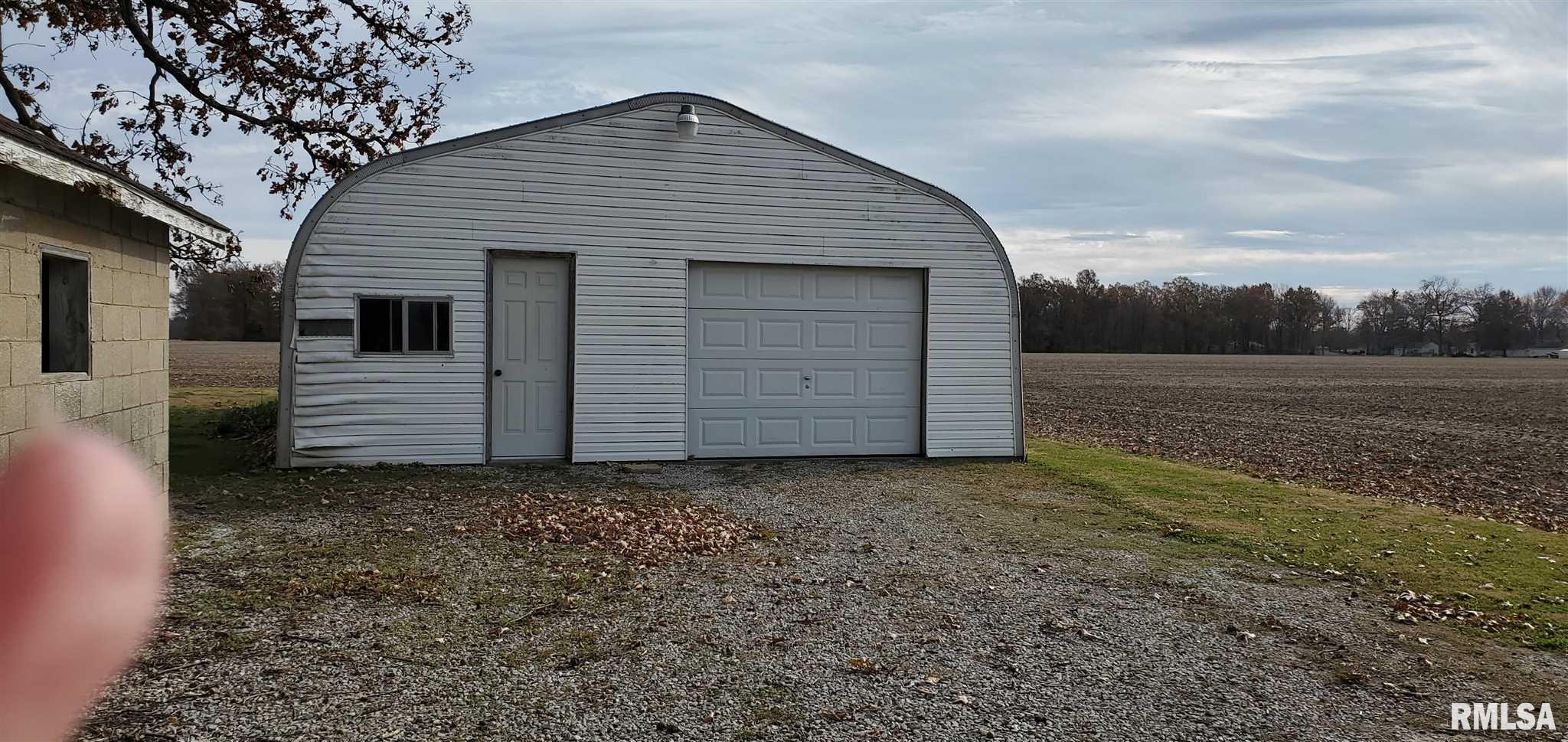3794 Valier Carpet Road Tamaroa, IL 62888 - Photo 8 of 26