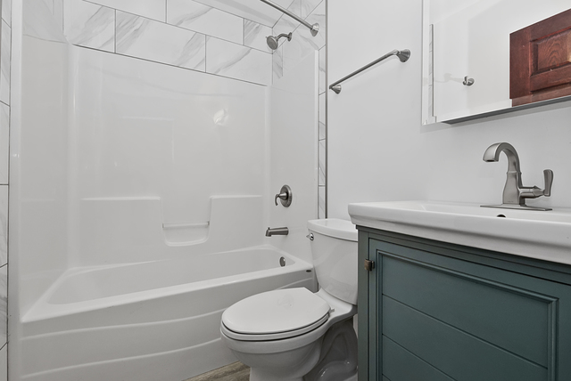 14840 Keystone Avenue Midlothian, IL 60445 - Photo 16 of 25 Gallery Image 16