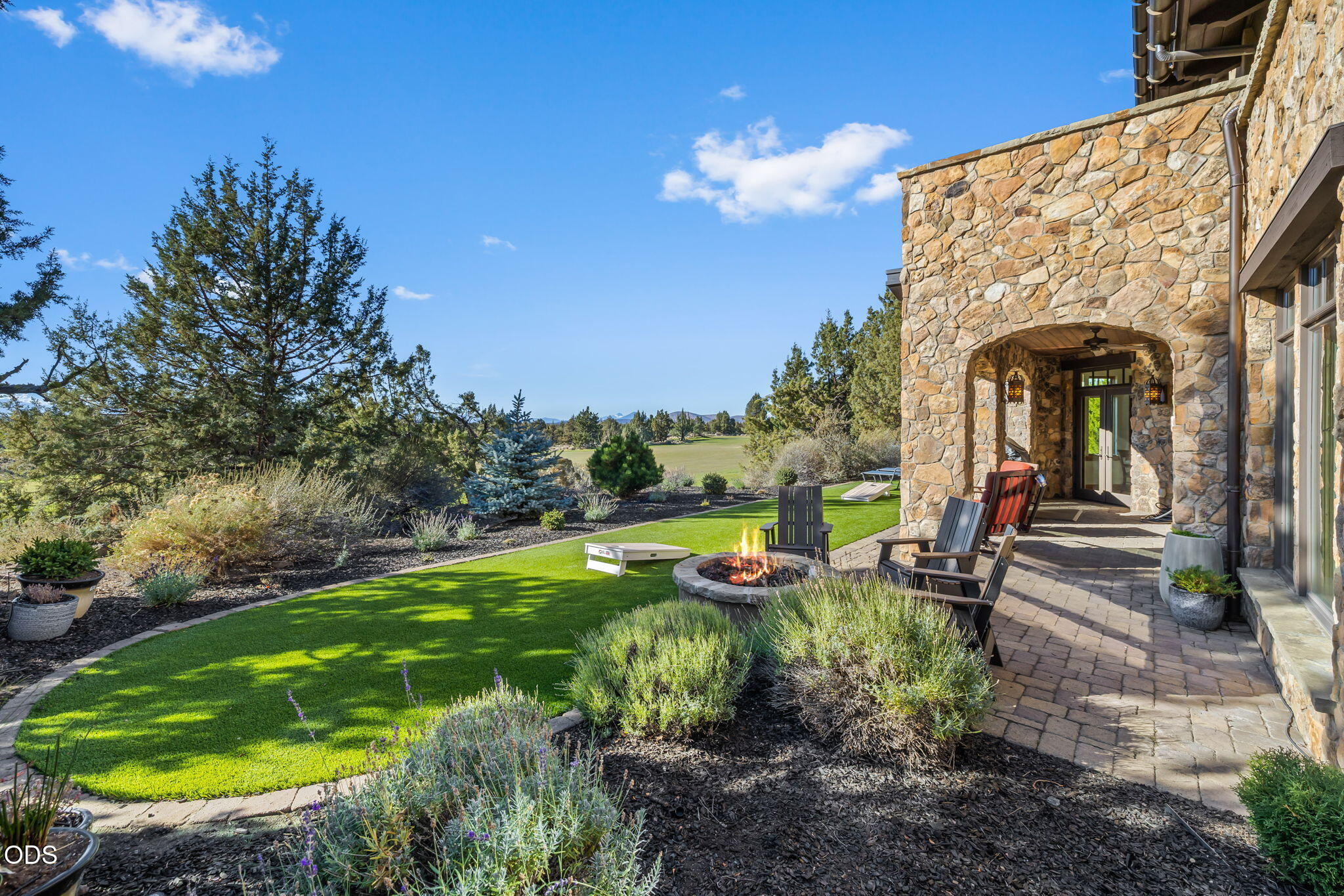 22887 Ghost Tree Lane Bend, OR 97701 - Photo 51 of 62