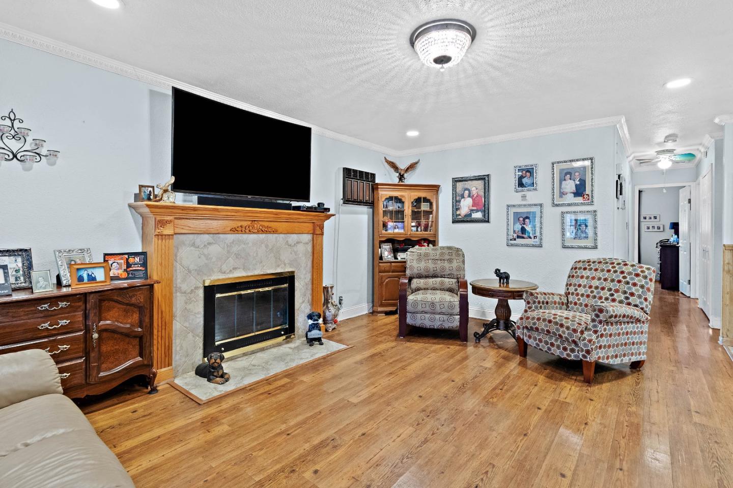 353 Senter Road San Jose, CA 95111 - Photo 5 of 27 Gallery Image 5