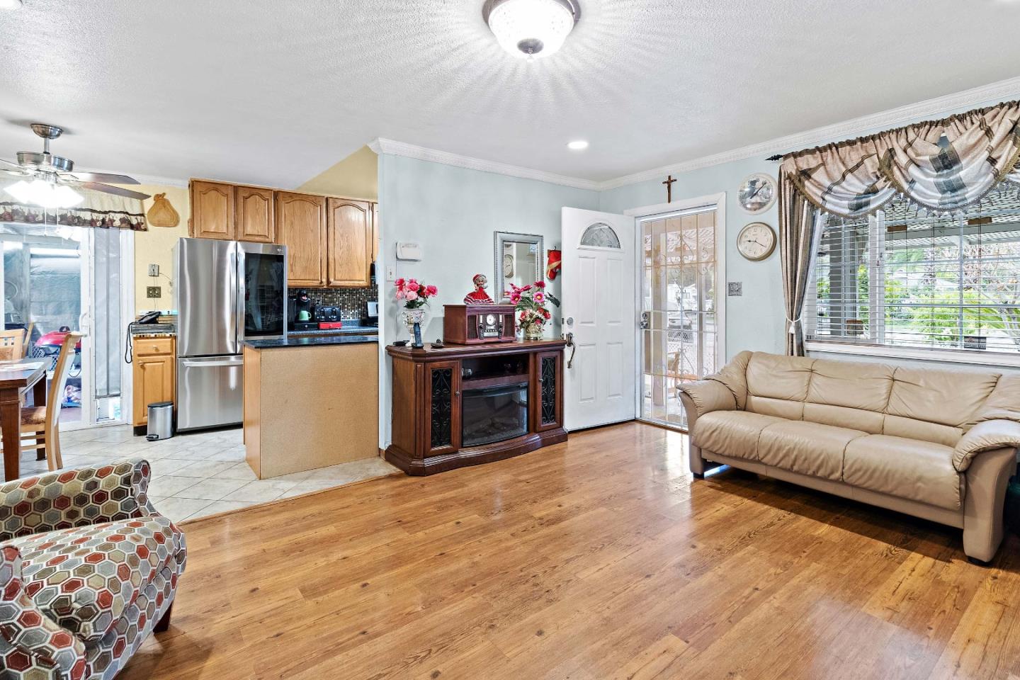 353 Senter Road San Jose, CA 95111 - Photo 9 of 27 Gallery Image 9