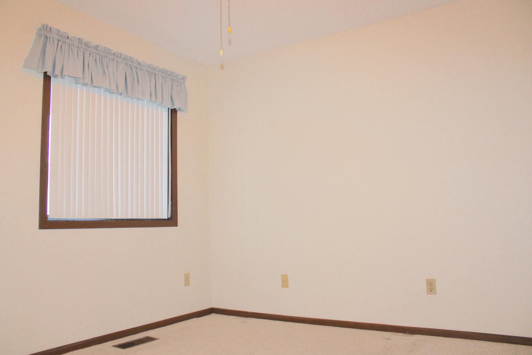 520 Graham Street Southwest Hutchinson, MN 55350 - Photo 16 of 27