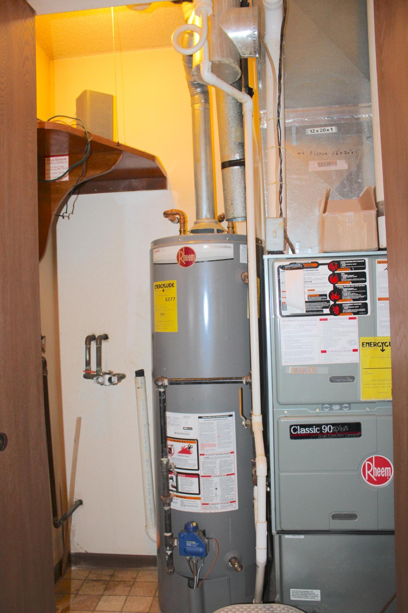 520 Graham Street Southwest Hutchinson, MN 55350 - Photo 21 of 27