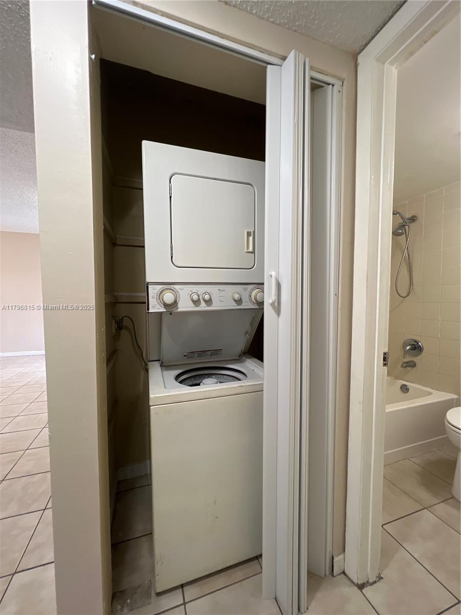 Hialeah Hialeah, FL 33016 - Photo 7 of 9