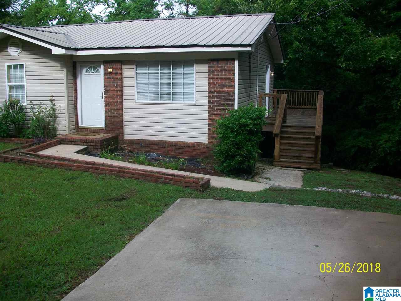 3107 Crest Oval Mountain Road Bessemer, AL 35023 - Photo 4 of 26