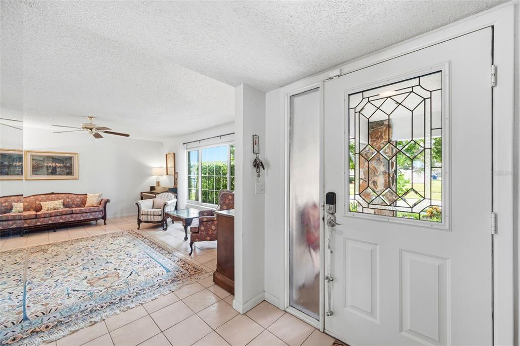 10744 97th Street Largo, FL 33773 - Photo 7 of 67