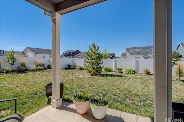 a house view with a outdoor space