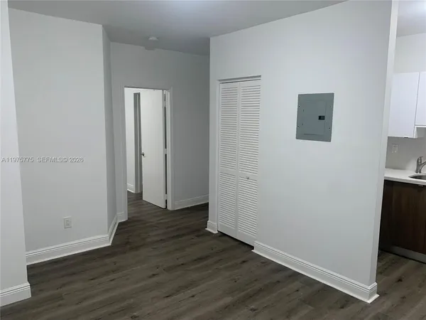 $1,800 | 1218 Salzedo Street, Unit 5, Coral Gables, FL 33134