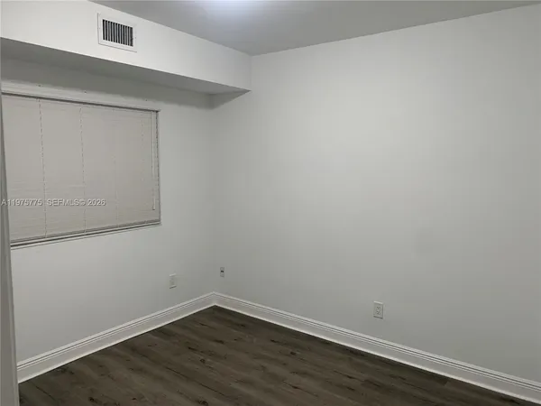 $1,800 | 1218 Salzedo Street, Unit 5, Coral Gables, FL 33134