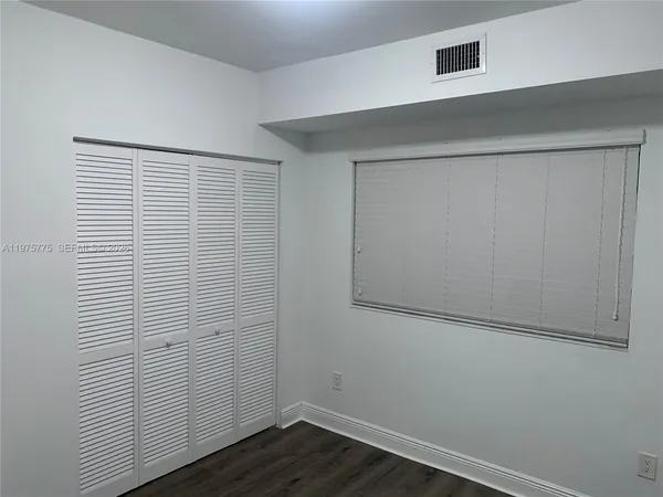 $1,800 | 1218 Salzedo Street, Unit 5, Coral Gables, FL 33134