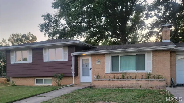 $260,000 | 4806 Pierce Lane, Godfrey, IL 62035