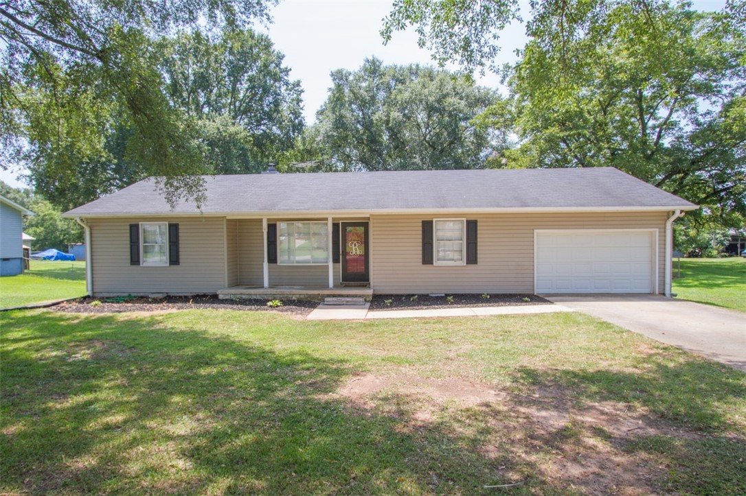 733 New Prospect Church Road Anderson, SC 29625 - Photo 1 of 25