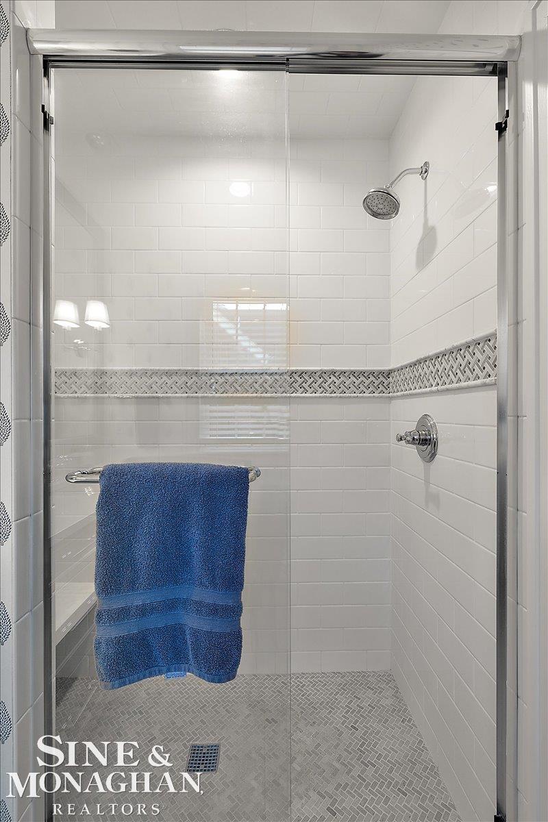 870 Washington Road Grosse Pointe, MI 48230 - Photo 23 of 52 50187239-f1ebd132-2afb-4bb1-9b8a-5cbc7e6fef13.JPG