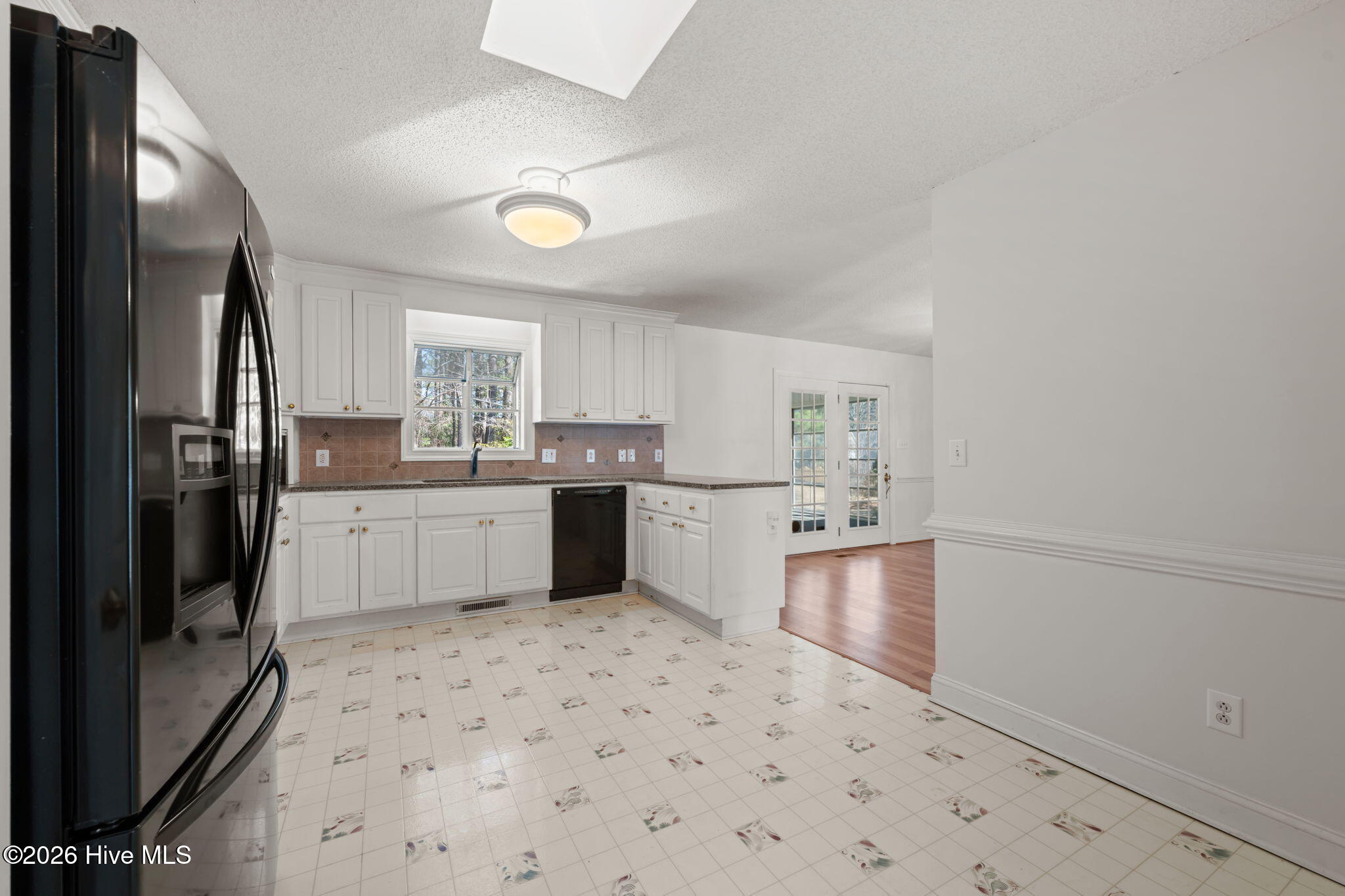 205 Dobbs Spaight Road New Bern, NC 28562 - Photo 19 of 49 Eat in area