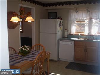 115 Harvest Road Cherry Hill, NJ 08002 - Photo 5 of 6 Kitchen