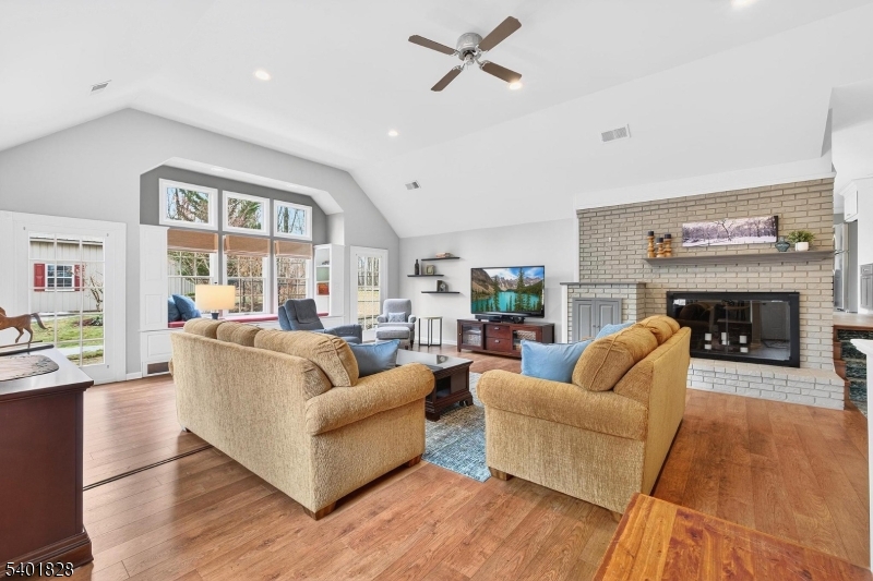 65 Wehrli Road Long Valley, NJ 07853 - Photo 18 of 48