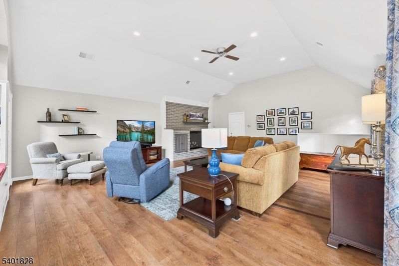 65 Wehrli Road Long Valley, NJ 07853 - Photo 20 of 48