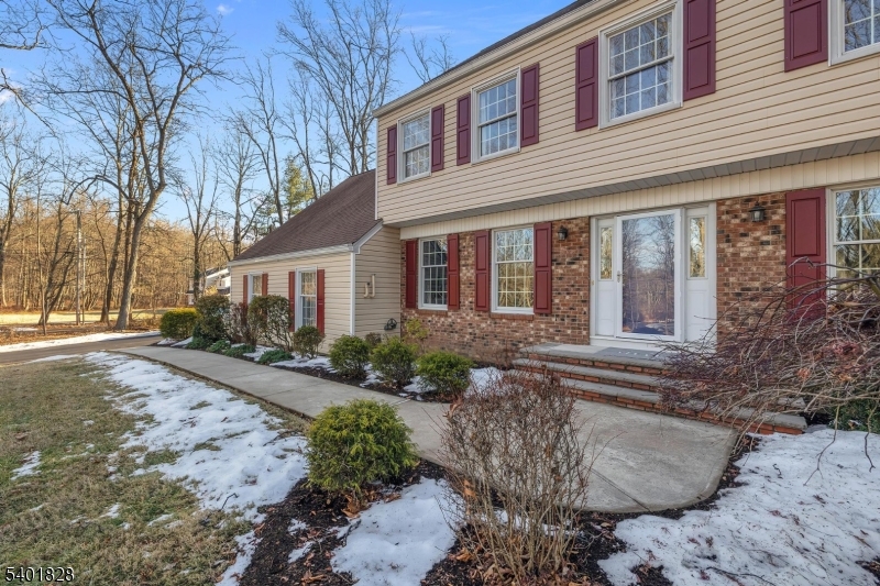 65 Wehrli Road Long Valley, NJ 07853 - Photo 7 of 48