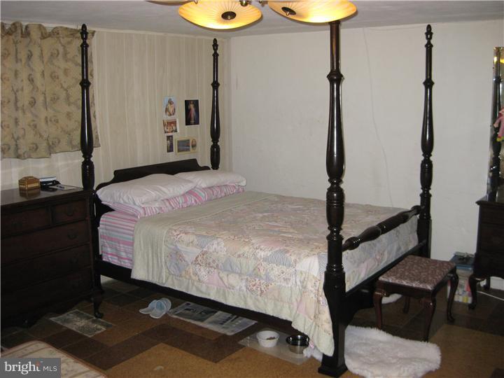 7705 Dungan Road Philadelphia, PA 19111 - Photo 13 of 17 Gallery Image 13