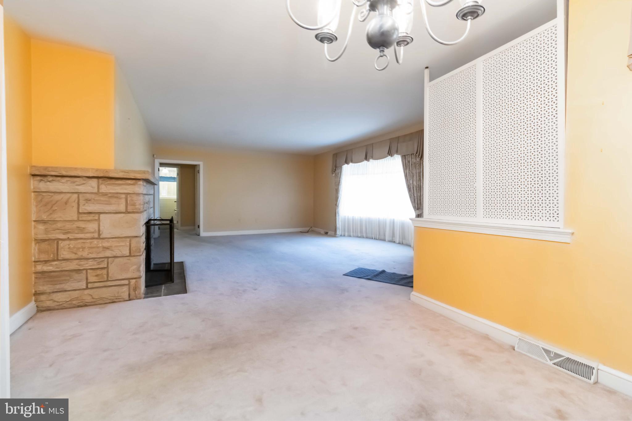 804 Highland Avenue Gettysburg, PA 17325 - Photo 9 of 27