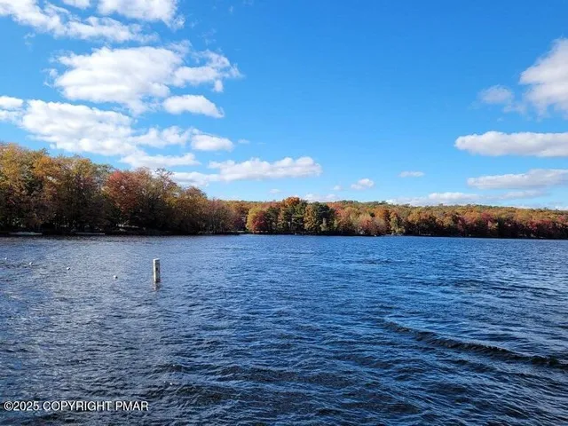 a view of outdoor space
