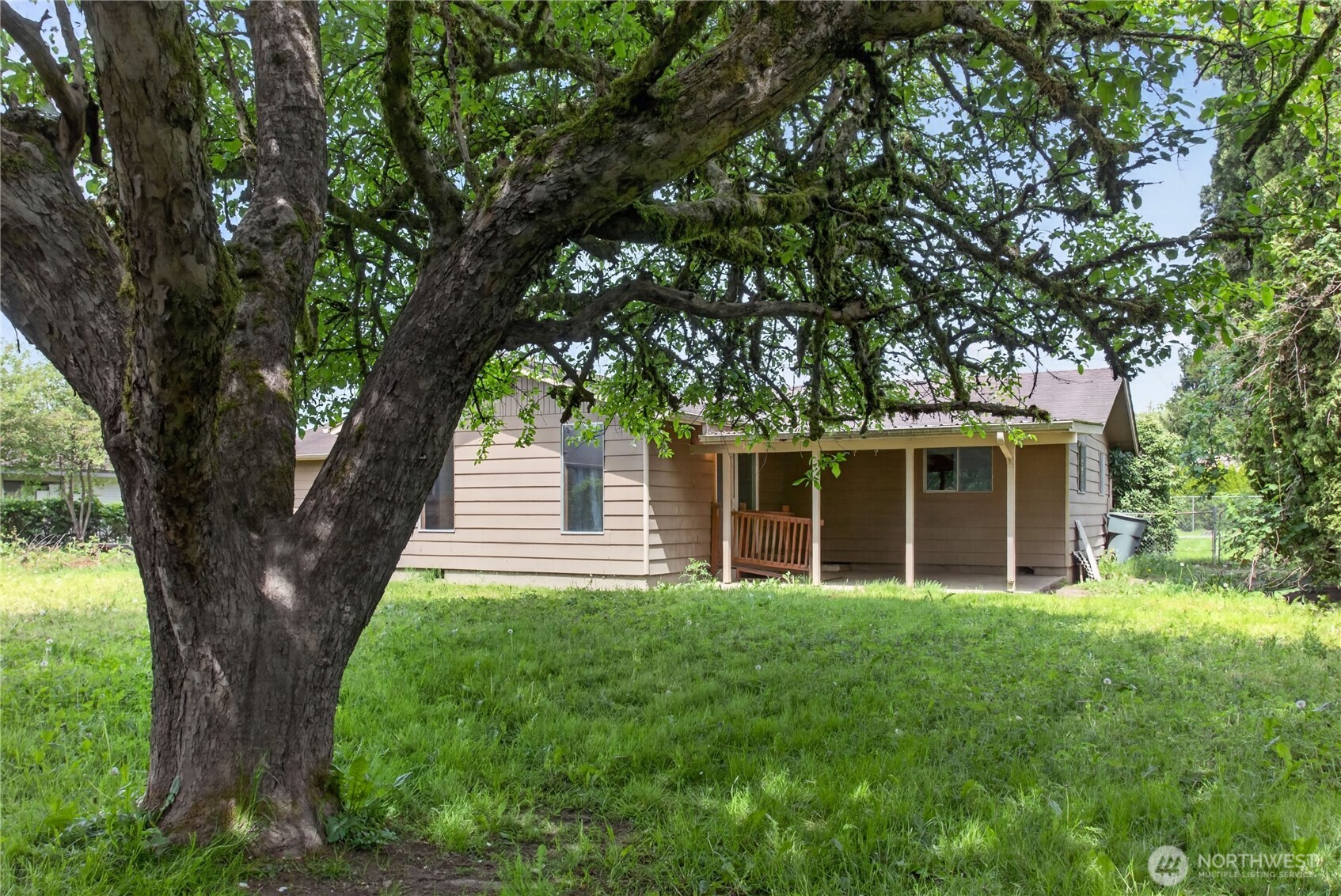 716 Murphy Way Sultan, WA 98294 - Photo 31 of 31 front view of a house with a tree in a yard
