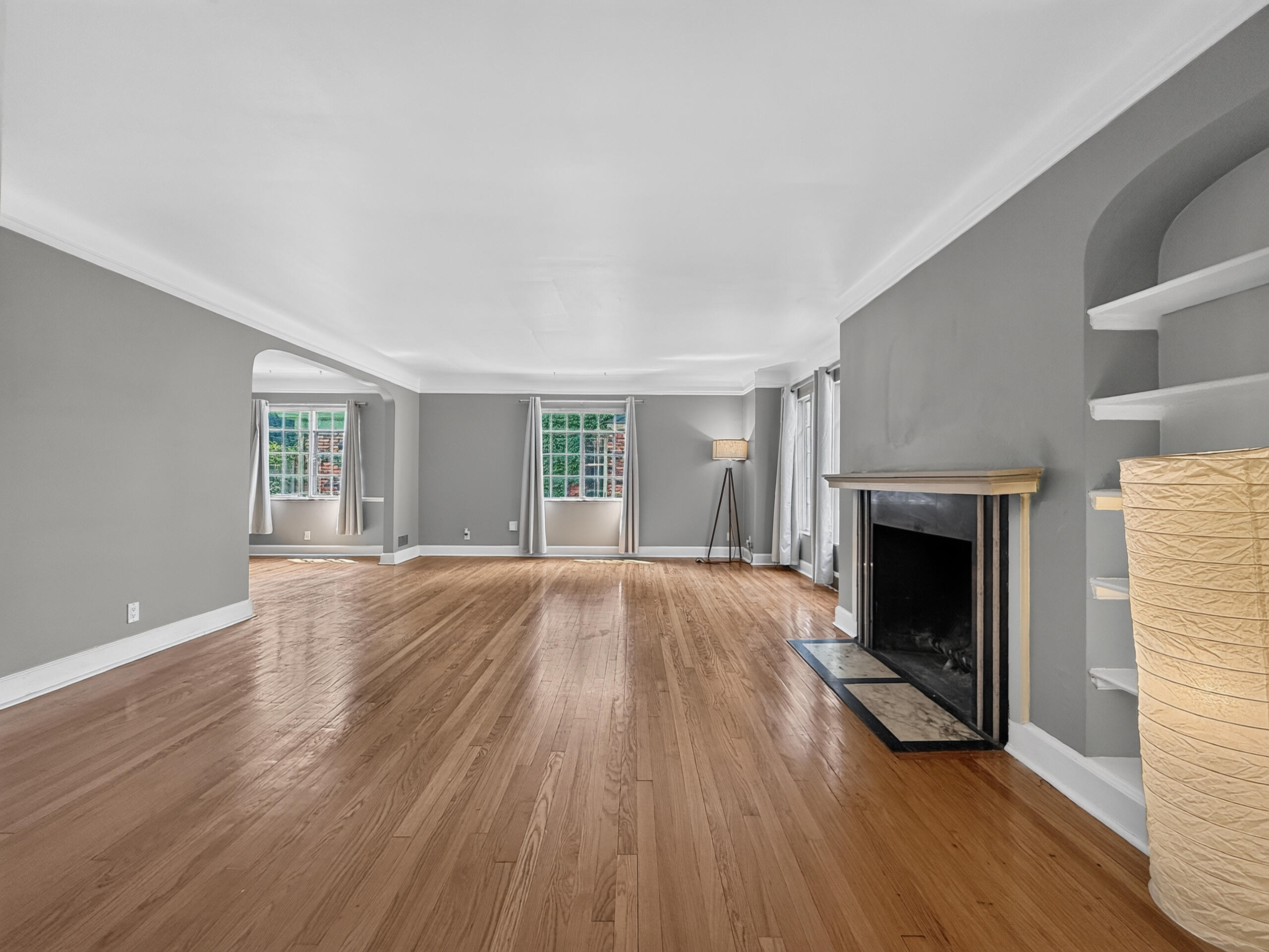16814 Edinborough Road Detroit, MI 48219 - Photo 8 of 47 Living Room