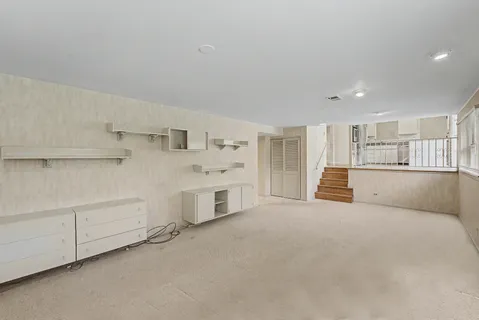 $675,000 | 3418 Maple Leaf Drive, Glenview, IL 60026