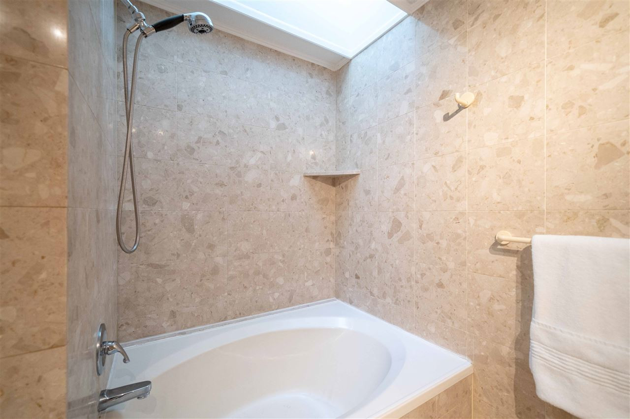 516 Merrie Road Raleigh, NC 27606 - Photo 14 of 29 Photo 14